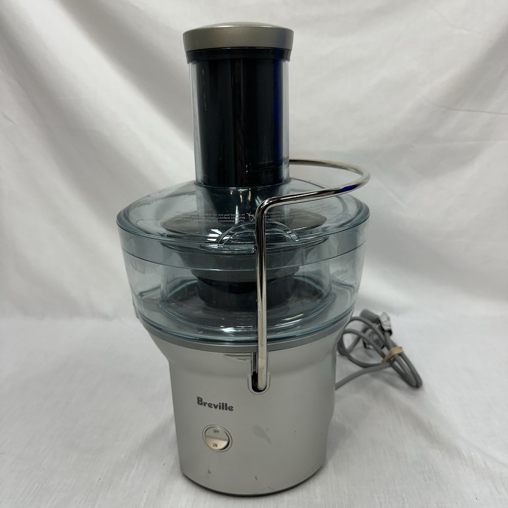 Breville Juice Fountain Compact BJE200XL Tested No pitcher